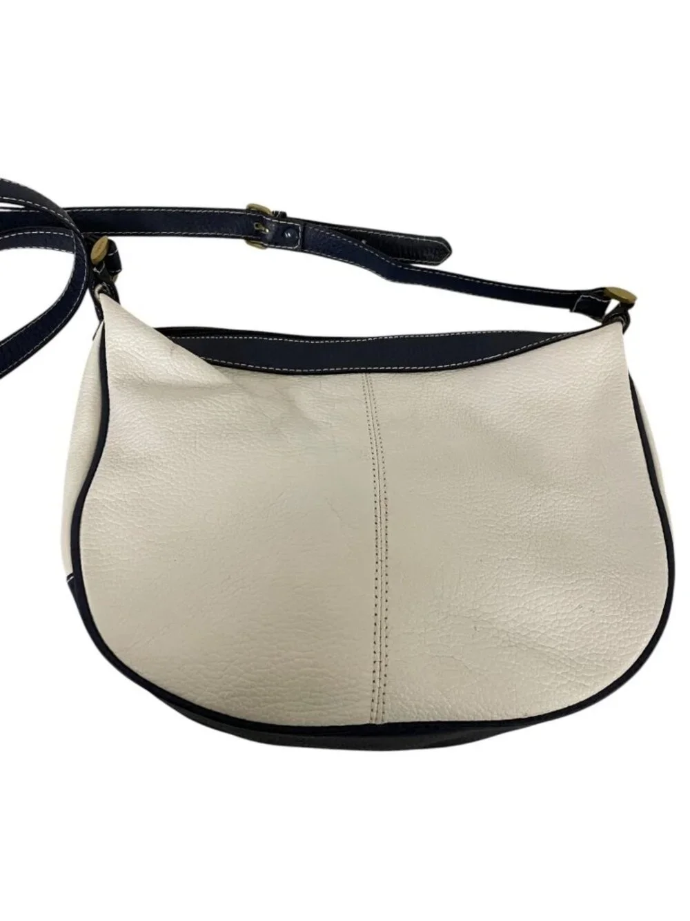 Liz Claiborne light strapzip crescent
